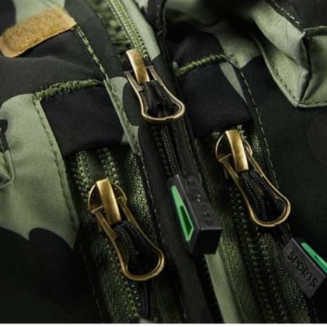多機能戦術ベスト メッシュポケット付き ミリタリージャケット