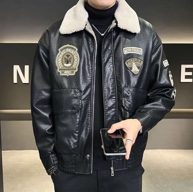 ワッペン付きシェルパボア襟 フライヤーズジャケット ミリタリージャケット