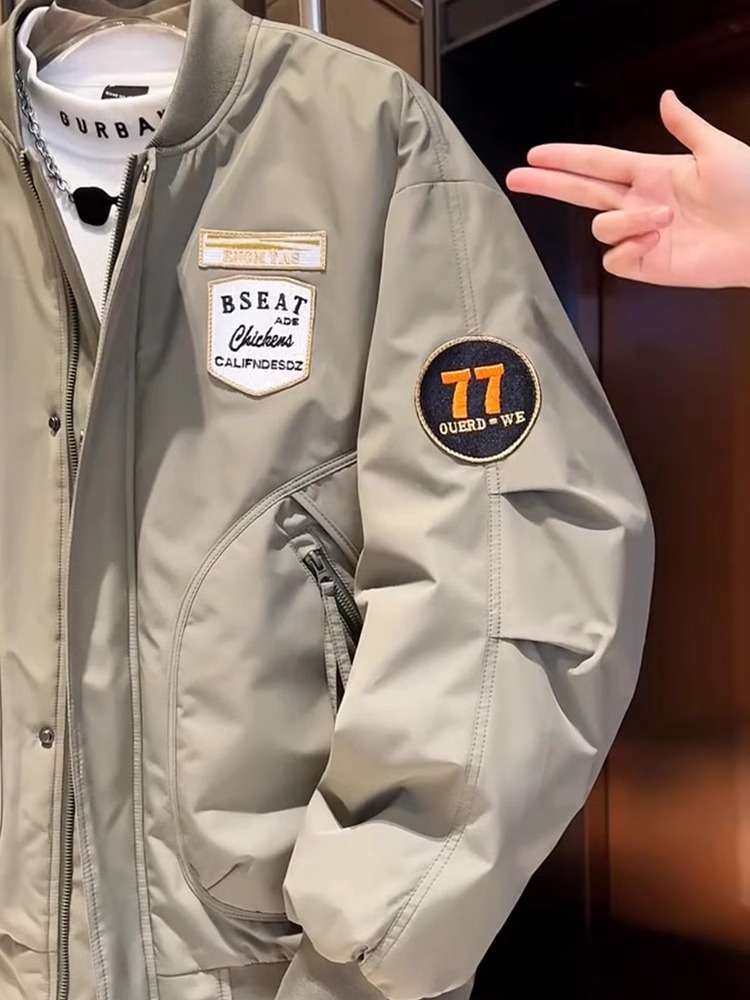 ワッペン付きミリタリーフライトジャケット ミリタリージャケット
