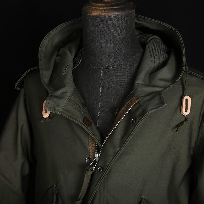 フード付き ミリタリージャケット