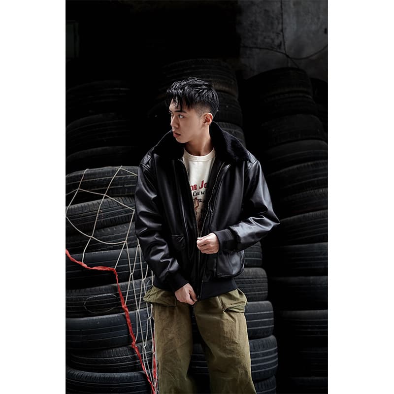 ミリタリージャケット クラシック飛行隊レザージャケット