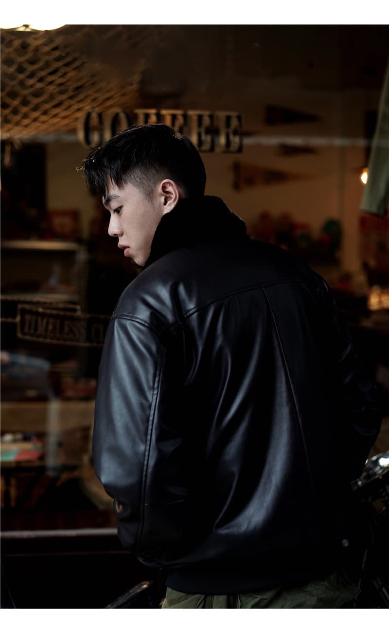 ミリタリージャケット クラシック飛行隊レザージャケット