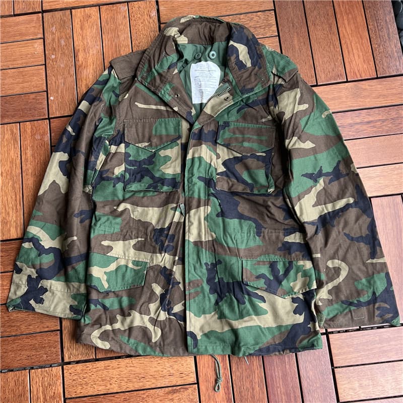 実用的な迷彩フィールドジャケット ミリタリージャケット